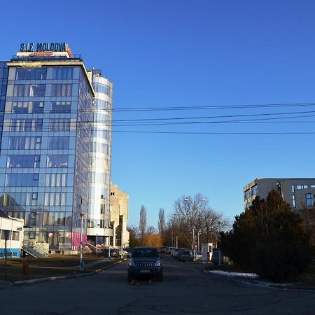 באקאו Apartament In Regim Hotelier מראה חיצוני תמונה
