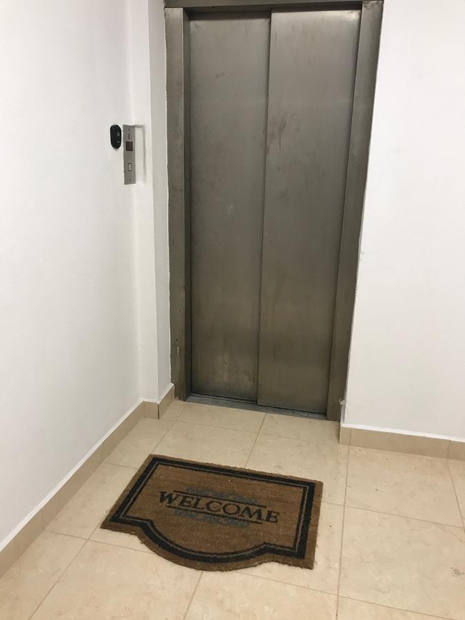 באקאו Apartament In Regim Hotelier מראה חיצוני תמונה